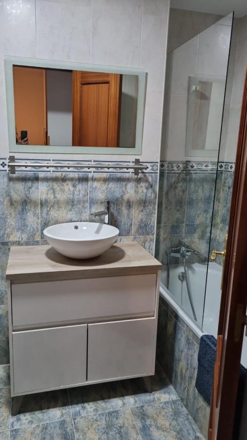 Casa De Claudia Comillas- Jardin Privado - A 10 Metros Del Capricho De Gaudi エクステリア 写真