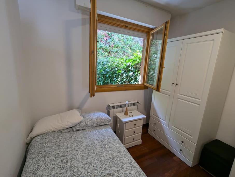 Casa De Claudia Comillas- Jardin Privado - A 10 Metros Del Capricho De Gaudi エクステリア 写真